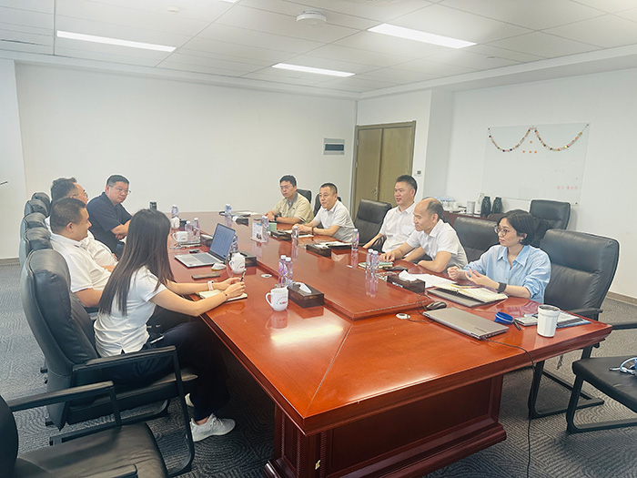 一场关于绝缘质料与低空航行器手艺的跨界对话